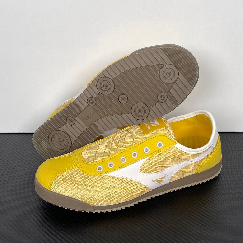 Mizuno LG 60S Slip-On D1GH240216 Yellow Star White Chocolate Brown Sneakers