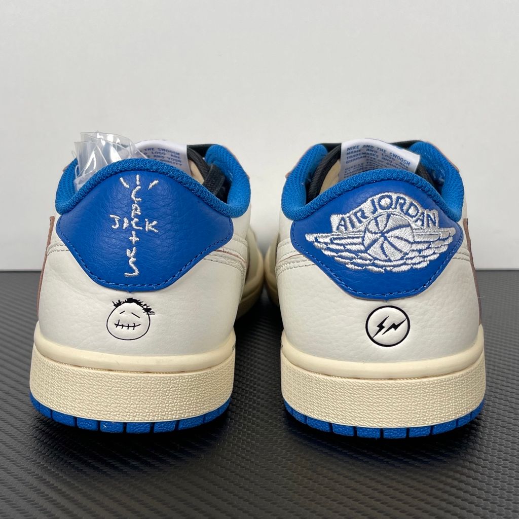 Fragment Design x Travis Scott Air Jordan 1 Low OG SP DM7866-104 Sail Military Blue