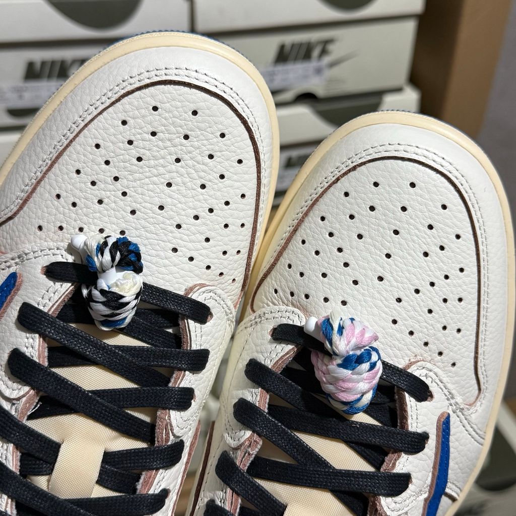 Fragment Design x Travis Scott Air Jordan 1 Low OG SP DM7866-104 Sail Military Blue