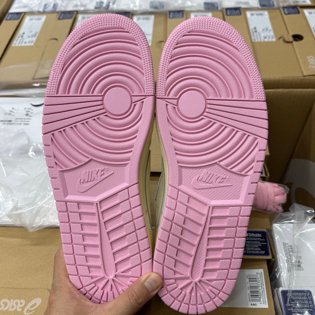Travis Scott x Air Jordan 1 Low OG SP IQ7604-100 Muslin Shy Pink Sneakers