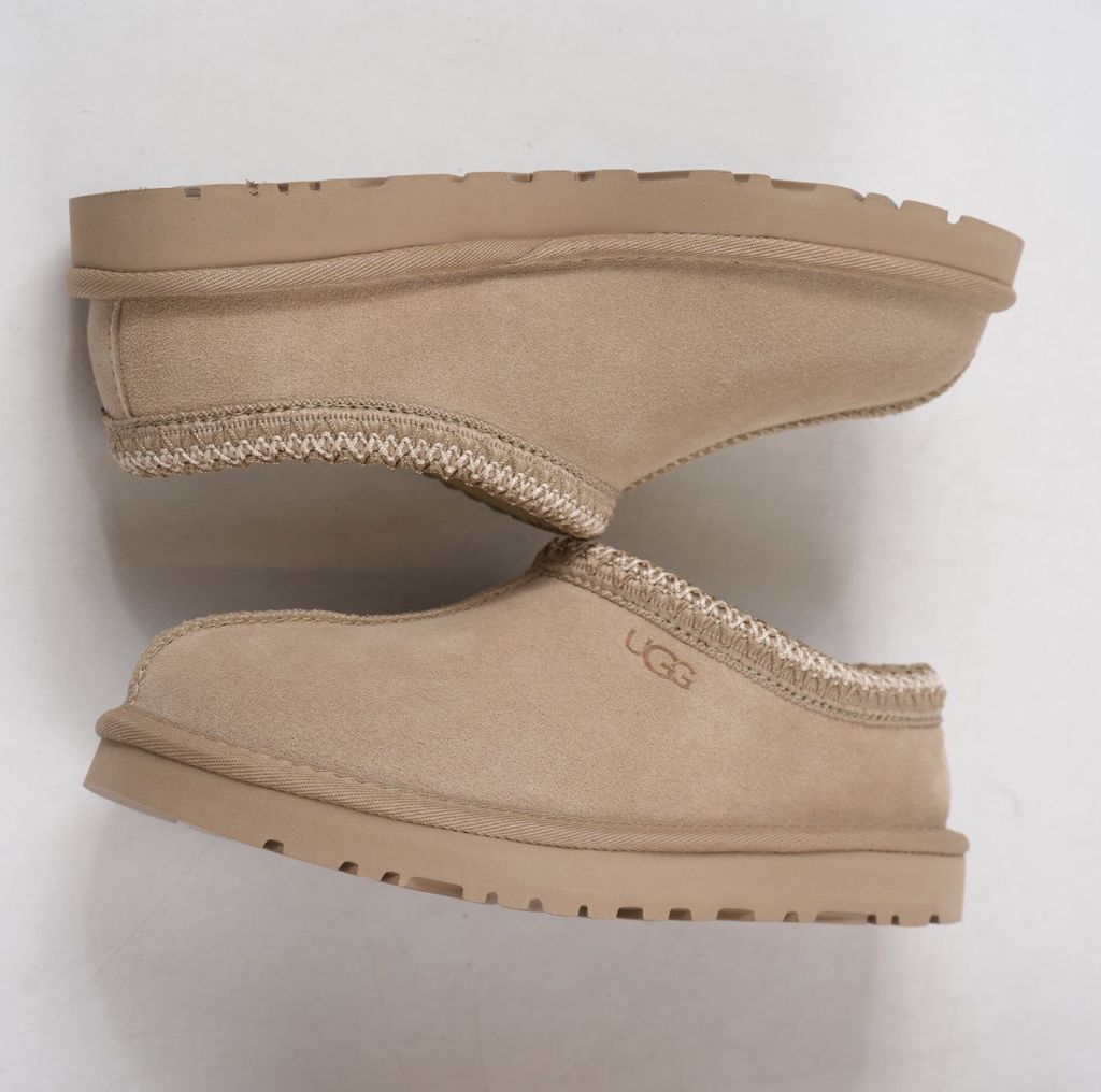 Shop UGG Women's Tasman II 1174470-MUSR in Mushroom suede with 17mm sheepskin lining, UGGbraid collar and lightweight Sugarcane EVA outsole.