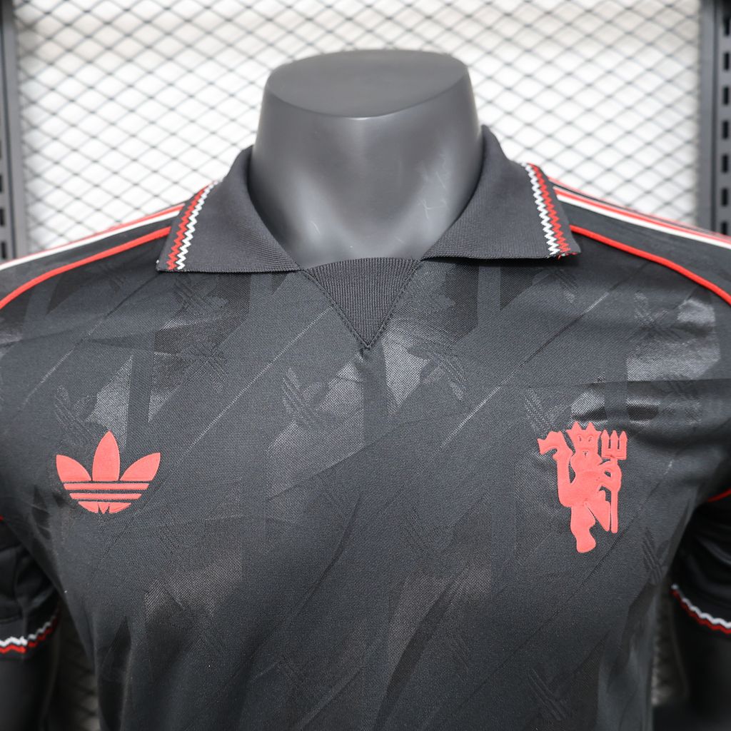 Manchester United retro black jersey classic football shirt vintage inspired soccer top sizes S-3XL