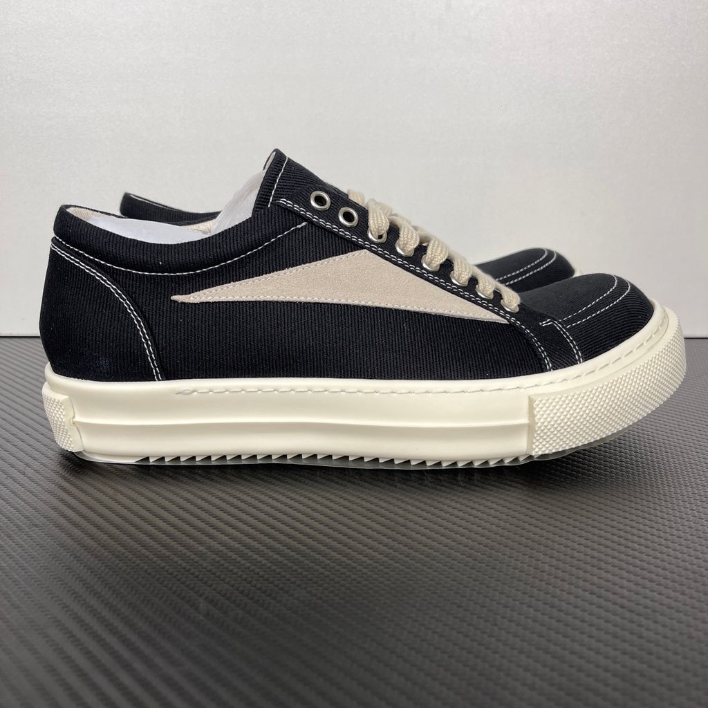 Rick Owens DRKSHDW Vintage Sneaks DU01F4803-DOLVH4-911 Black Milk Milk Men's Low-Top Sneakers with 13oz Overdyed Black Denim Upper, Milk Suede Leather Side Appliqué, Contrast Stitching, Eight-Eyelet Lace-Up Design and 3.5cm Shark-Tooth Rubber Sole