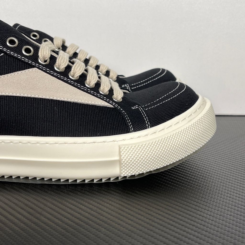 Rick Owens DRKSHDW Vintage Sneaks DU01F4803-DOLVH4-911 Black Milk Milk Men's Low-Top Sneakers with 13oz Overdyed Black Denim Upper, Milk Suede Leather Side Appliqué, Contrast Stitching, Eight-Eyelet Lace-Up Design and 3.5cm Shark-Tooth Rubber Sole
