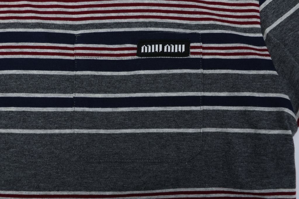 Miu Miu Automne stripe jacquard long sleeve T-shirt 185g 24S combed cotton yarn dyed stripes woven logo cropped boxy fit ribbed cuffs sizes XS-L