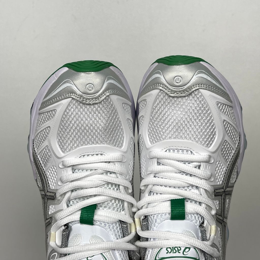 ASICS x HIDDEN NY GEL-KINETIC 2.0 1203B169-100 White Castle Rock Sneakers