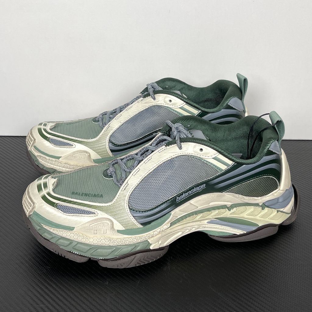 Balenciaga Triple S.2 Gradient 865849WTR2G4491 Green Beige Grey Sneakers