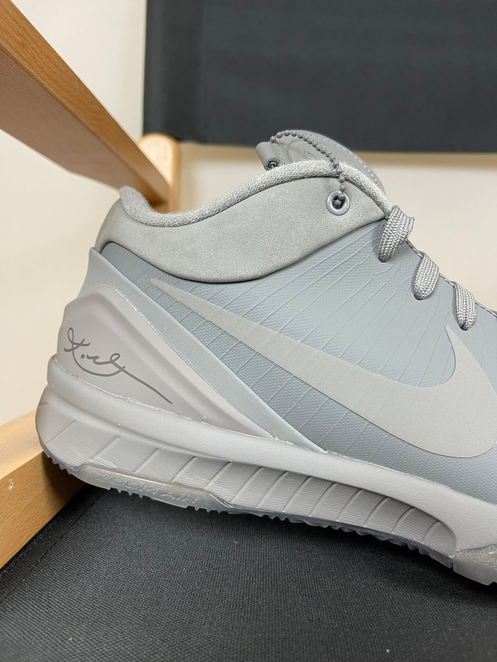 Nike Kobe 4 Fade to Black 869450-005 Dust Grey Shoes