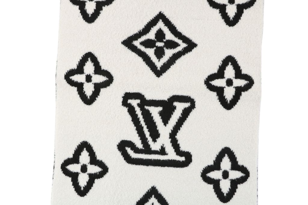 Louis Vuitton Monogram embossed scarf white black white raised logo pattern soft medium lightweight oversized wrap shawl scarf 180x25cm
