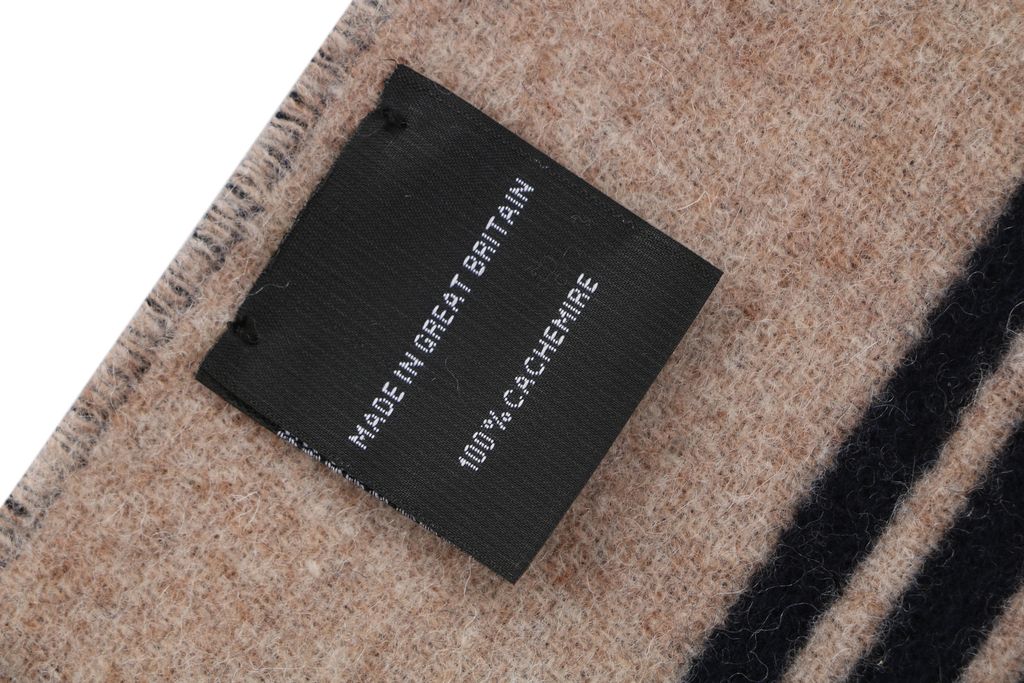 Hermes Casaque Porte Clefs reversible cashmere fringed scarf double sided key motif soft lightweight luxury wrap 160x30cm