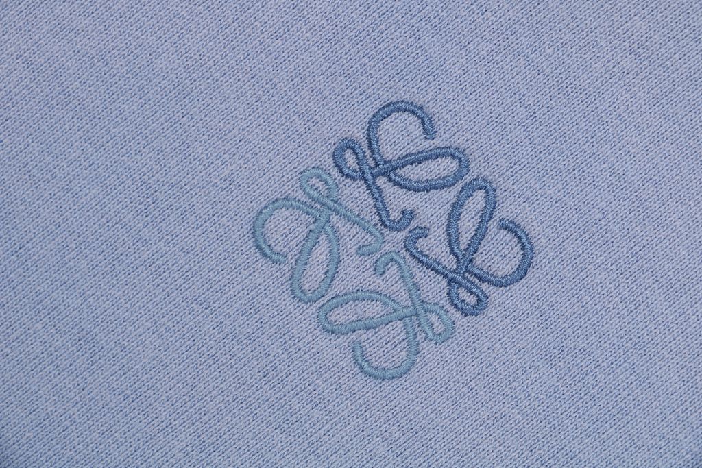 LOEWE two tone Anagram embroidered crew neck sweatshirt plush cotton fleece enzyme washed pullover precision embroidery streetwear sizes S-XL