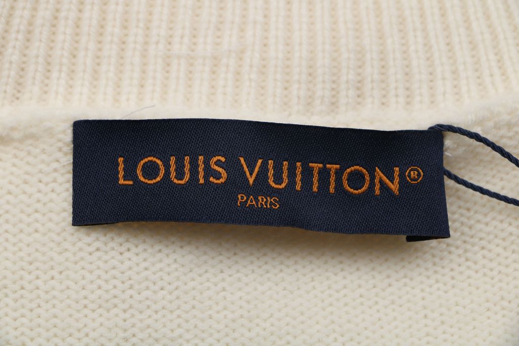Louis Vuitton pocket leather patch high neck sweater 100 percent cotton knit soft lambskin printed logo detail garment washed knit pullover sizes S-XL
