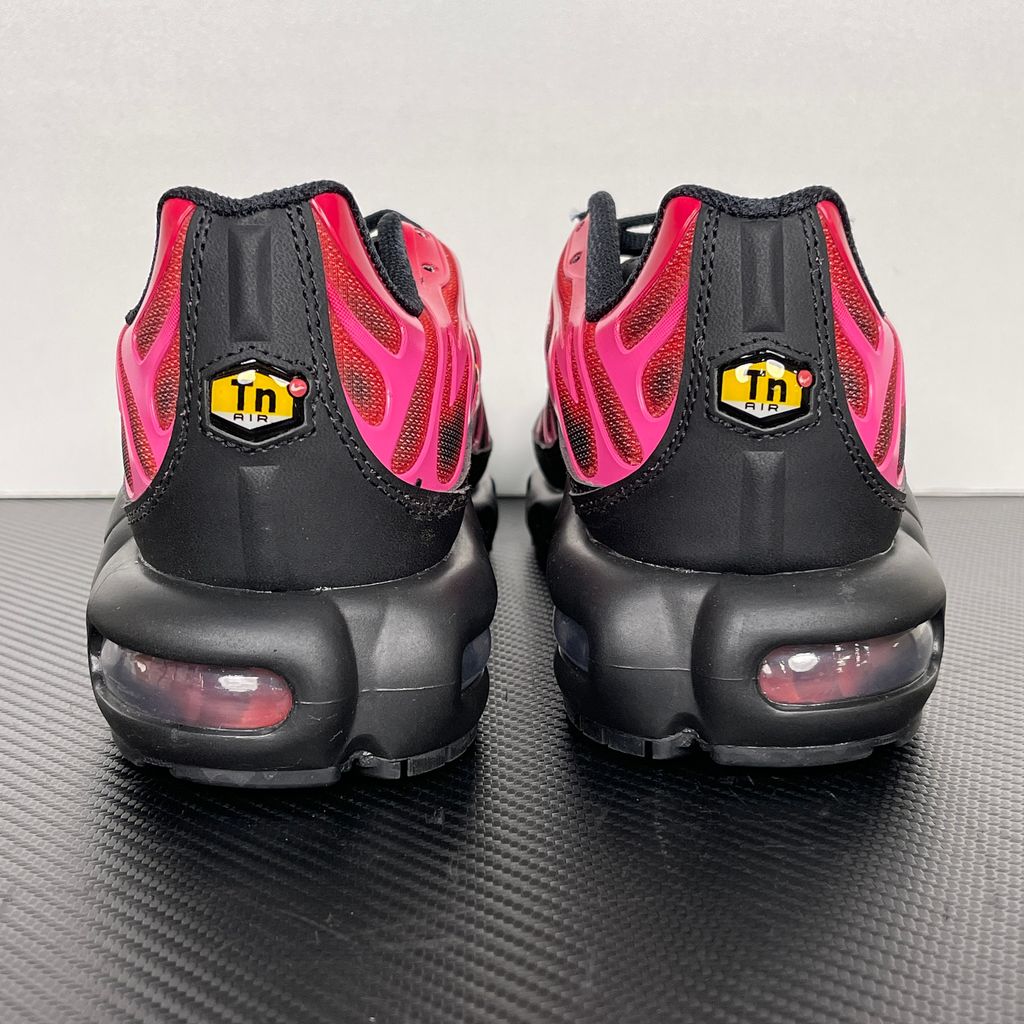 Supreme x Nike Air Max Plus DA1472-600 University Red Shoes