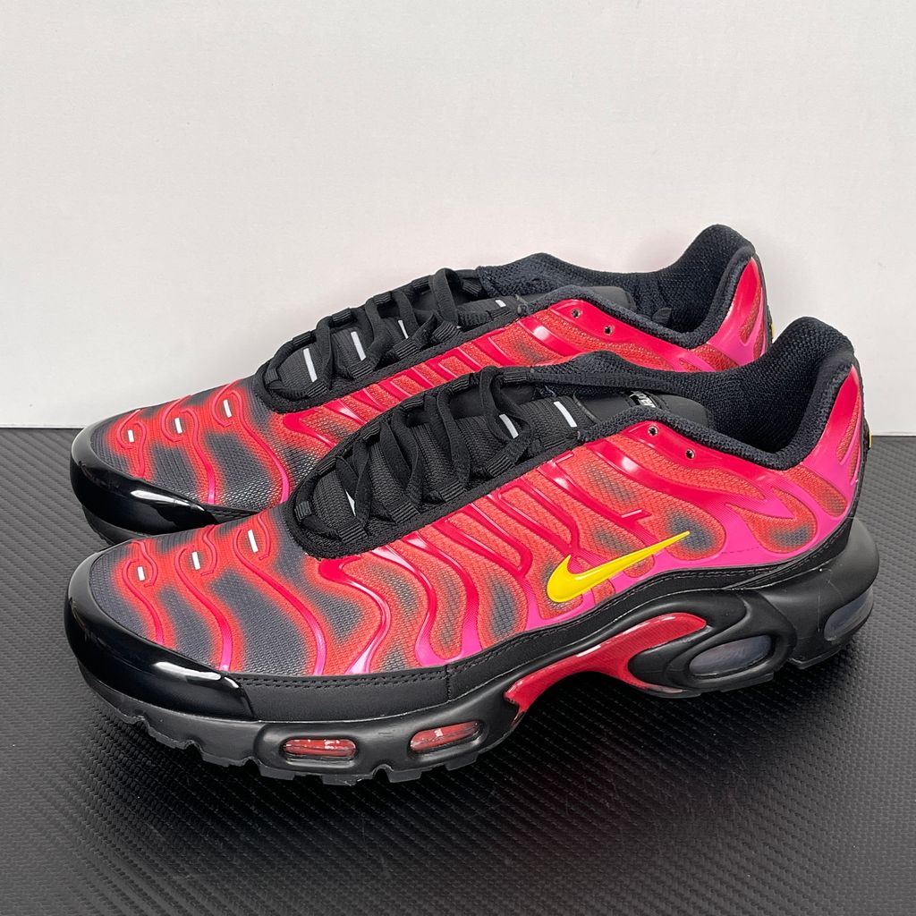 Supreme x Nike Air Max Plus DA1472-600 University Red Shoes