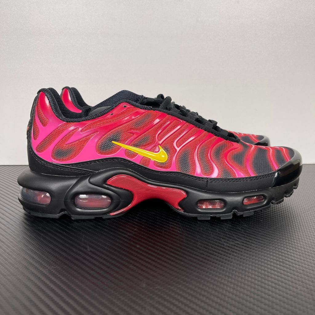 Supreme x Nike Air Max Plus DA1472-600 University Red Shoes