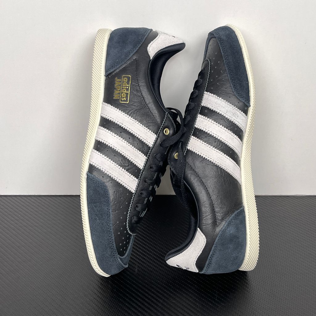 adidas Japan IH5490 Core Black Cloud White Shoes
