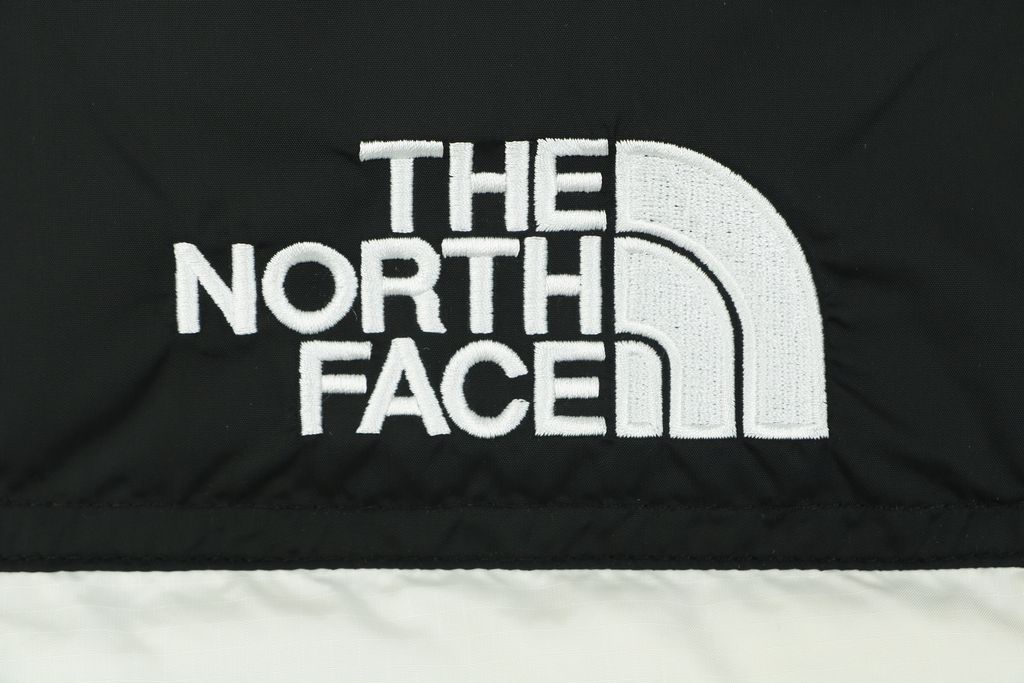 The North Face 1996 700 fill down jacket off white 40D nylon water repellent wind resistant puffer 350g down fill YKK zipper sizes XS-XXL
