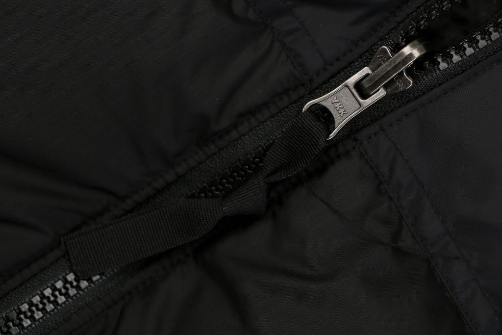 The North Face 1996 700 fill down jacket black 40D nylon water repellent wind resistant puffer 350g down fill YKK zipper sizes XS-XXL