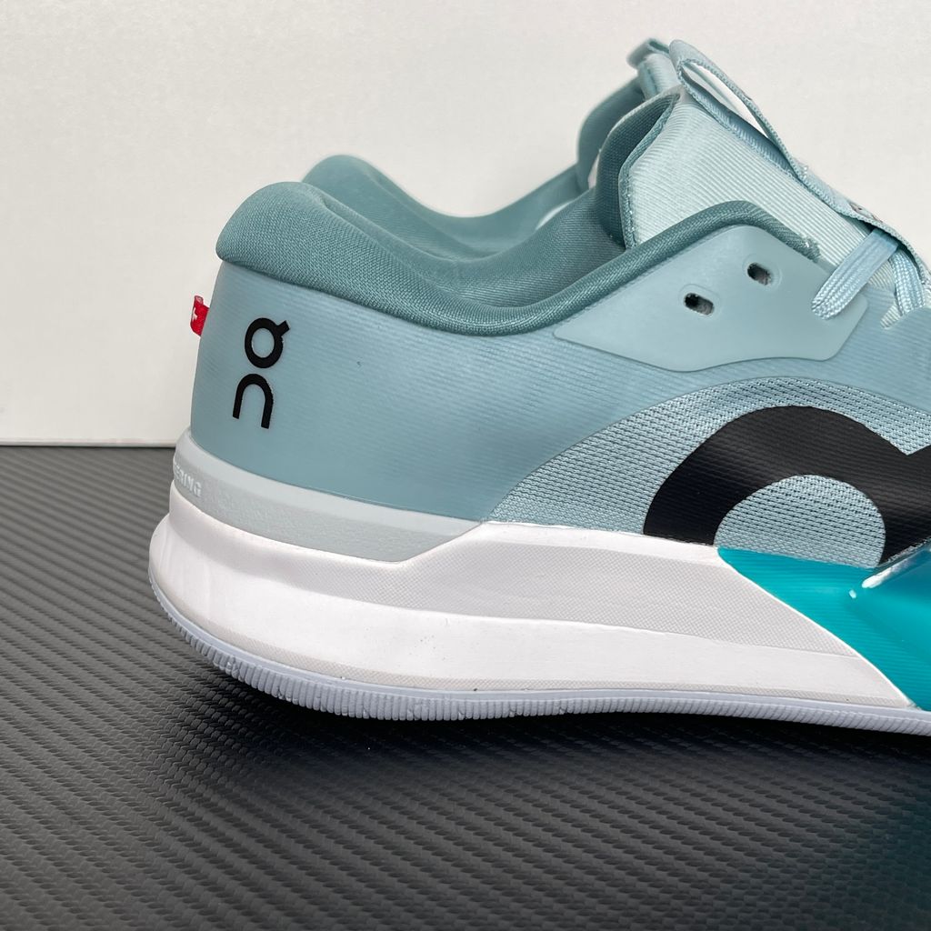 On THE ROGER Pro 3 3MG10365194 Brook Neem Tennis Shoes