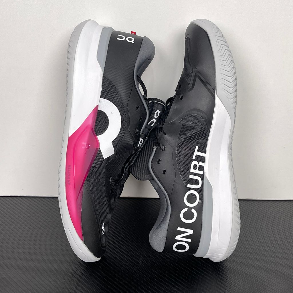 On THE ROGER Pro 3 Clay 3MG10802890 Black Pink Tennis Shoes