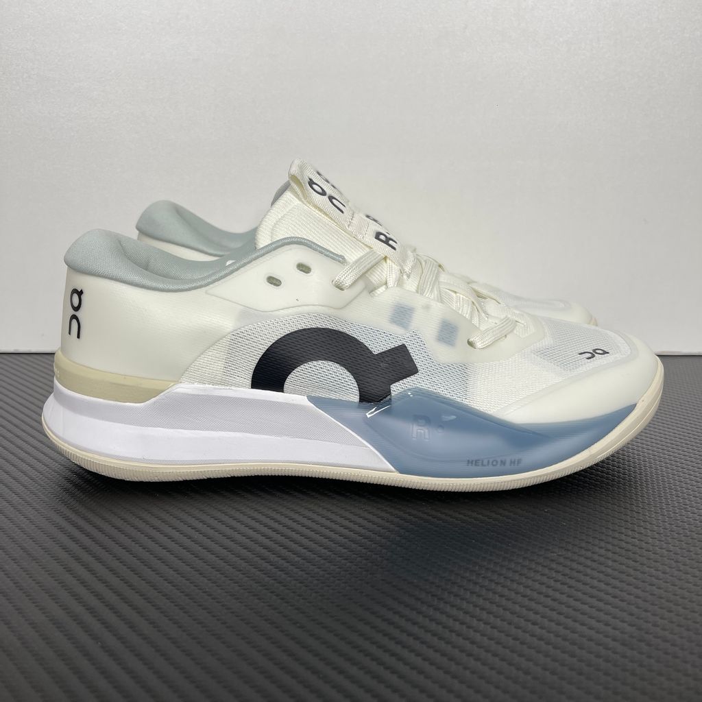 On THE ROGER Pro 3 3WG10315153 Ivory Wash Tennis Shoes