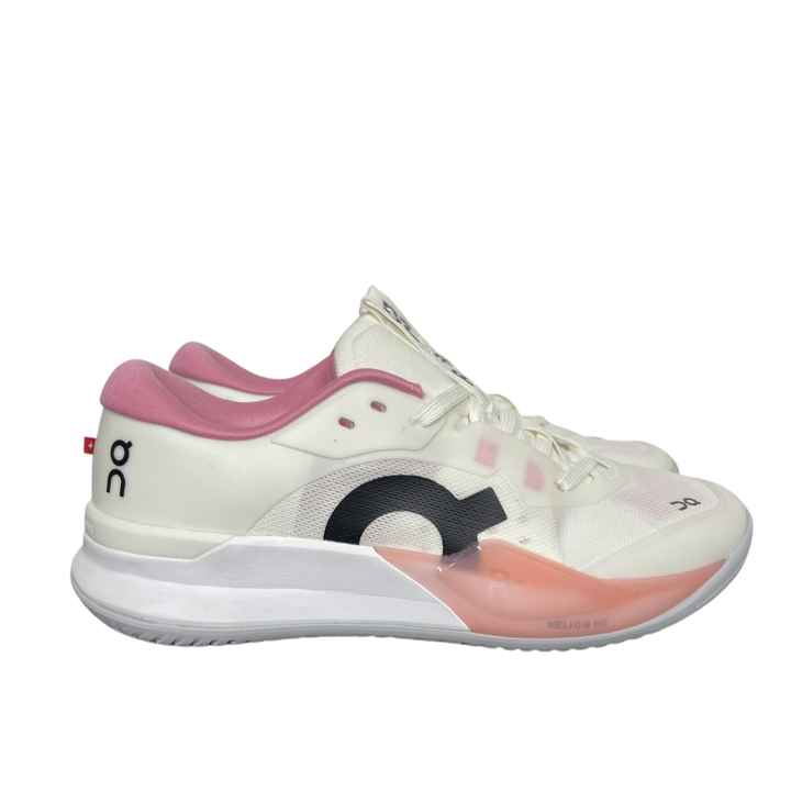 On THE ROGER Pro 3 Clay 3WG10736036 Ivory Magnolia Tennis Shoes