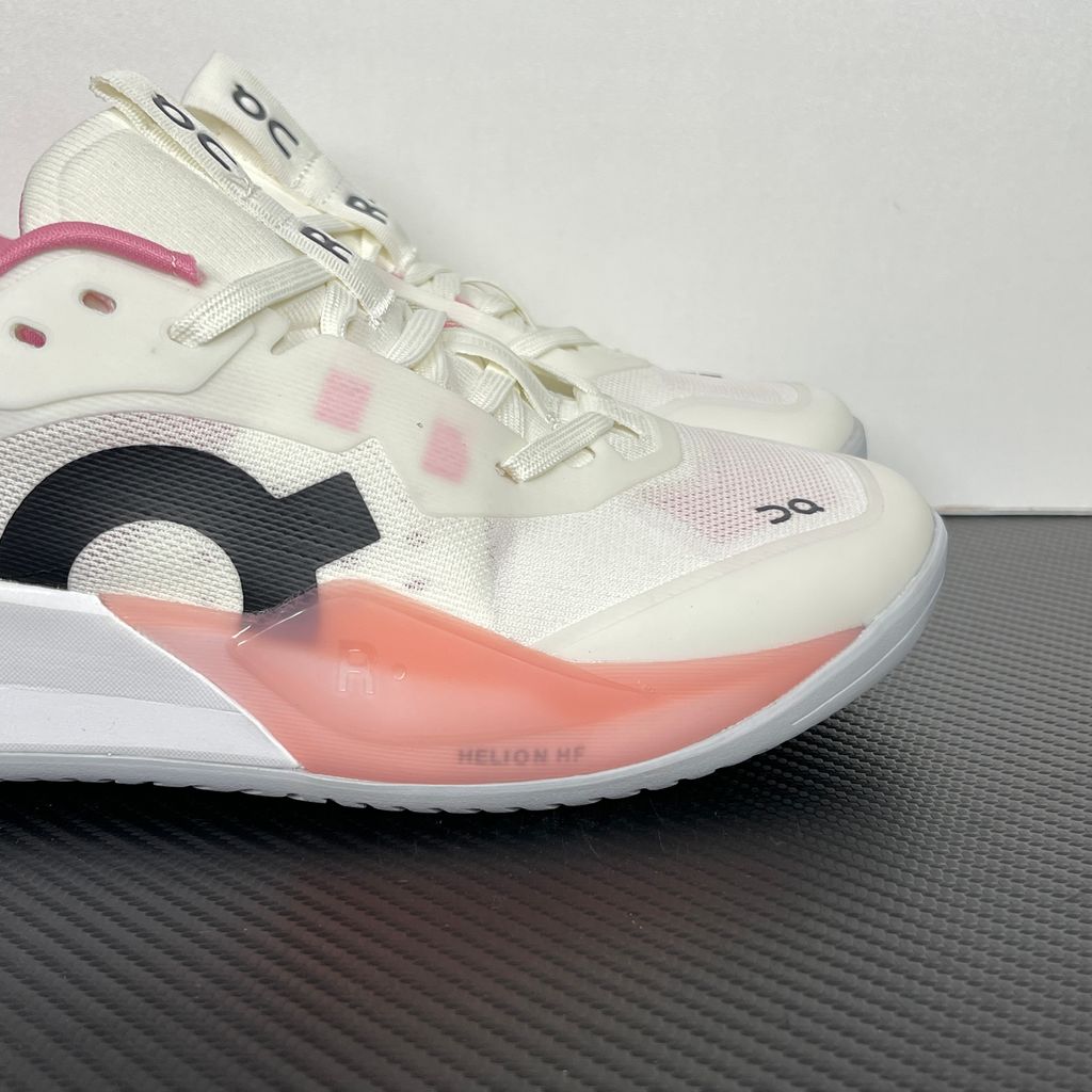 On THE ROGER Pro 3 Clay 3WG10736036 Ivory Magnolia Tennis Shoes