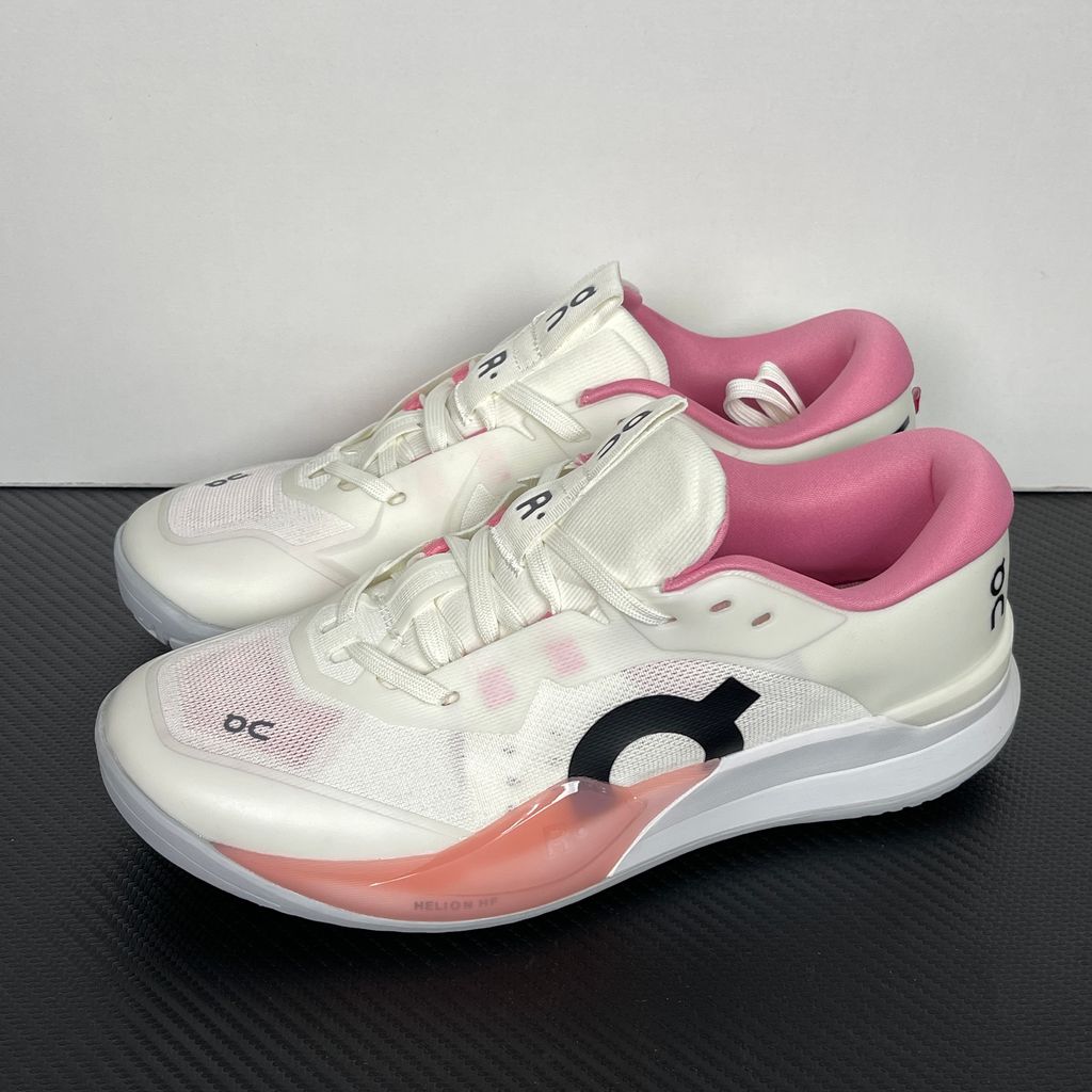 On THE ROGER Pro 3 Clay 3WG10736036 Ivory Magnolia Tennis Shoes