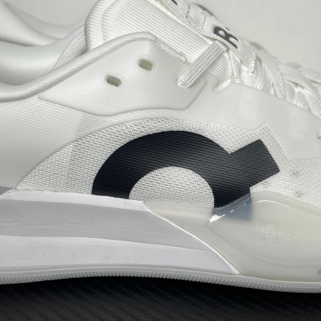 On THE ROGER Pro 3 3MG10362626 White Pink Tennis Shoes