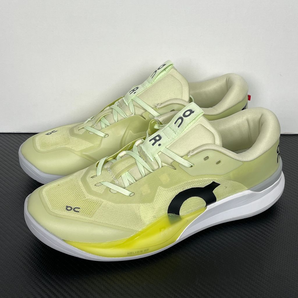 On THE ROGER Pro 3 3MG10364744 Linen Lime Tennis Shoes