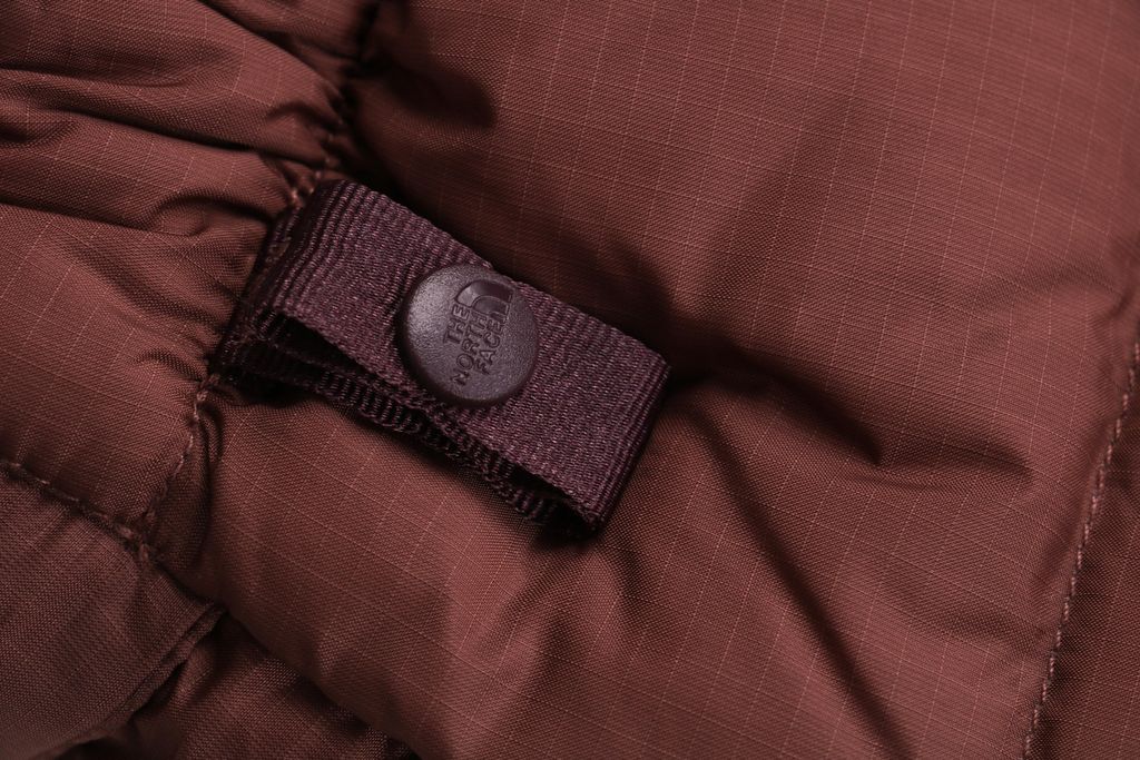 The North Face 1996 down jacket brown red 40D nylon water repellent wind resistant puffer 350g down fill YKK zipper sizes XS-XXL