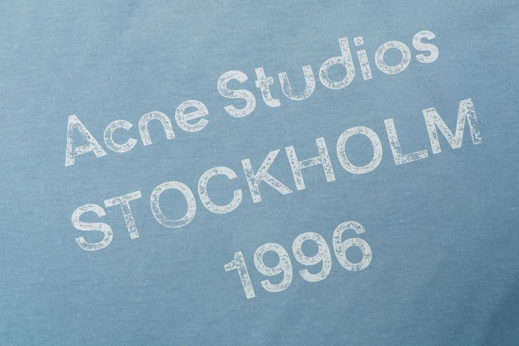 Acne Studios 1996 mottled letter print long sleeve T-shirt ice blue 15 percent linen 85 percent cotton 200g distressed raw edge boxy fit unisex