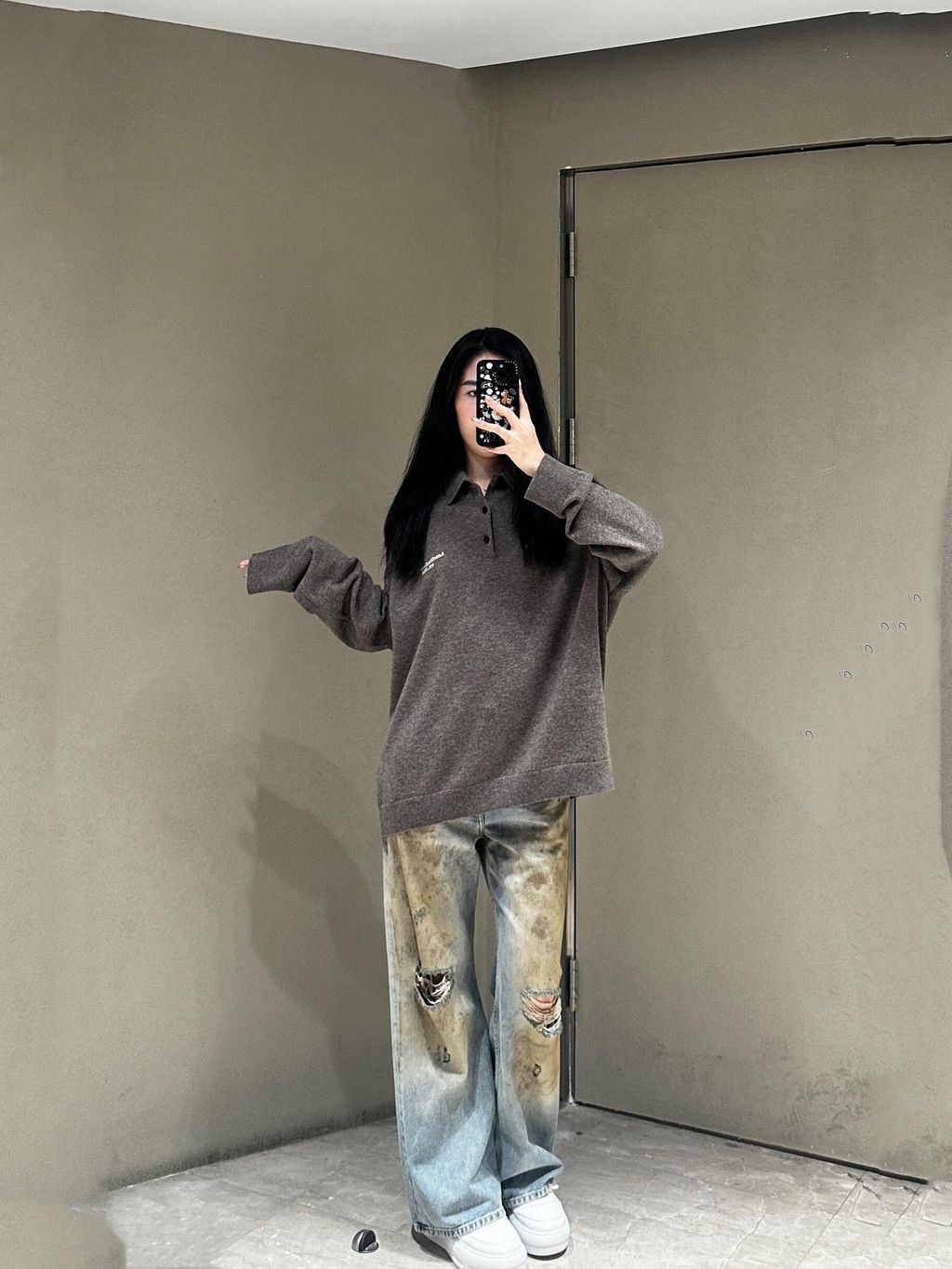 Acne Studios N8-1996 small logo embroidered polo sweater grey yak wool blend 14 gauge STOLL knit raglan sleeves Tajima embroidery horn buttons sizes S-XL