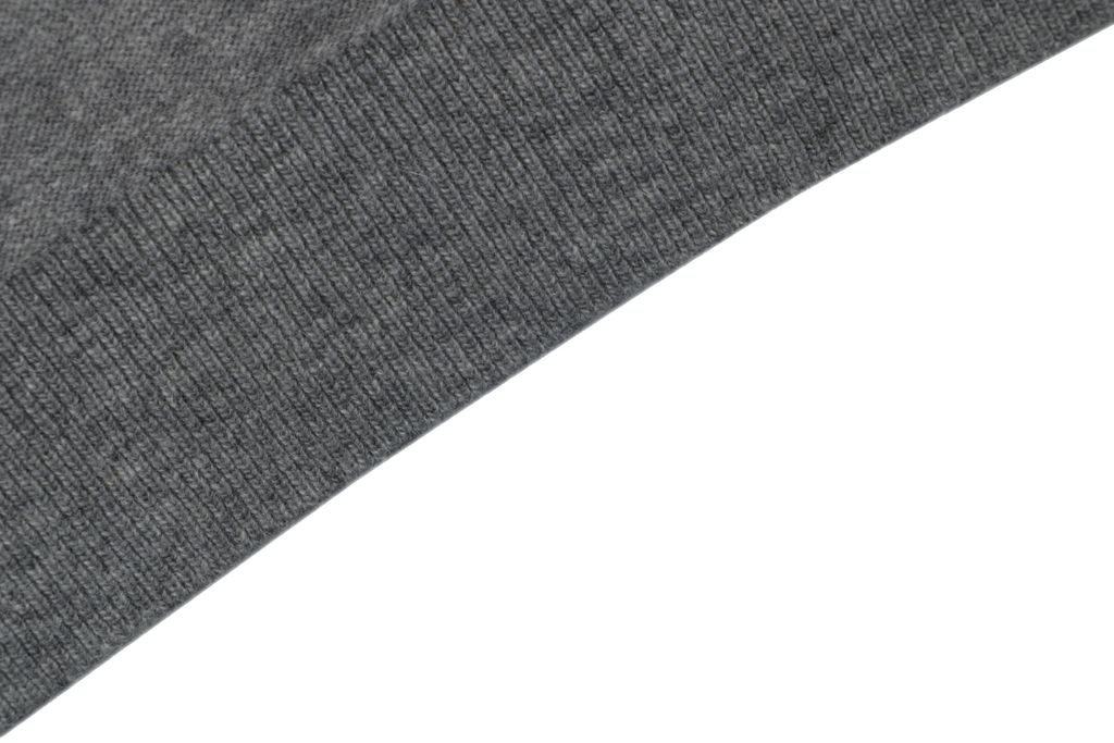 Acne Studios N8-1996 small logo embroidered polo sweater grey yak wool blend 14 gauge STOLL knit raglan sleeves Tajima embroidery horn buttons sizes S-XL