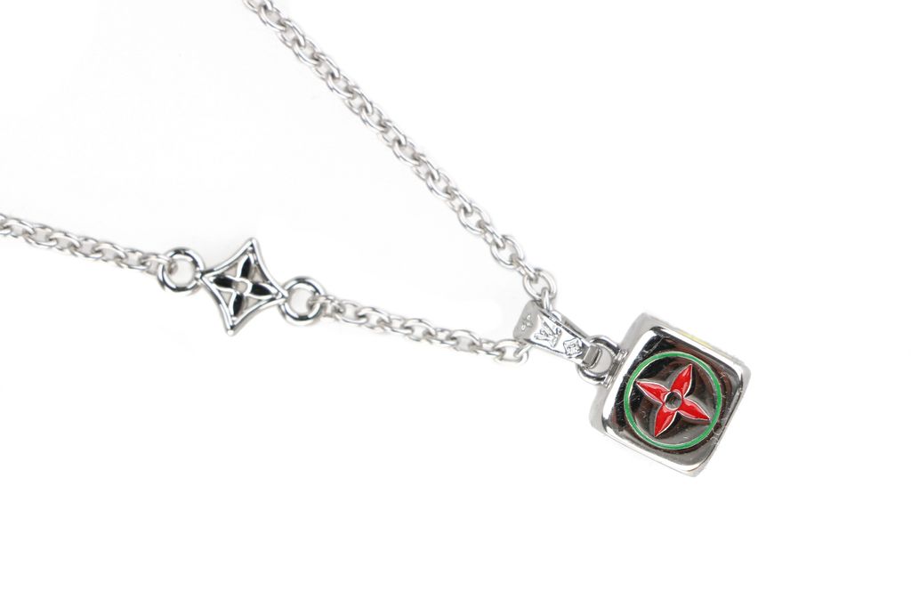 Louis Vuitton Monogram Dice Necklace silver plated white copper multi face motif pendant adjustable 50 55 60cm necklace with paper box packaging