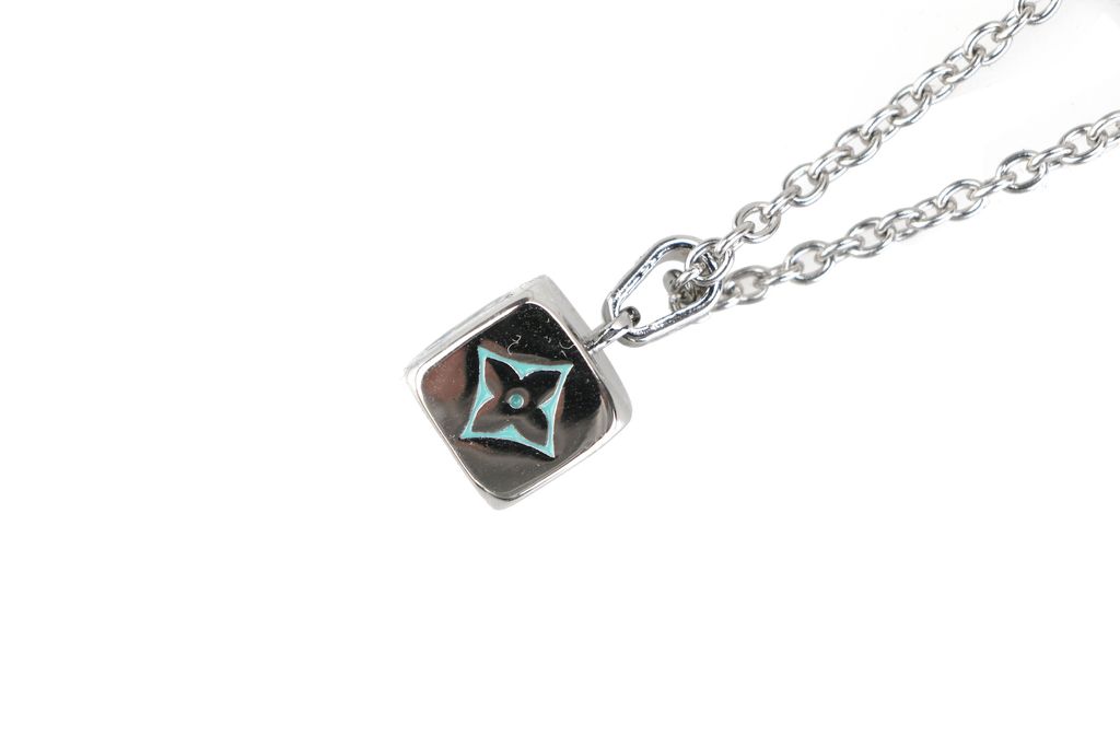 Louis Vuitton Monogram Dice Necklace silver plated white copper multi face motif pendant adjustable 50 55 60cm necklace with paper box packaging