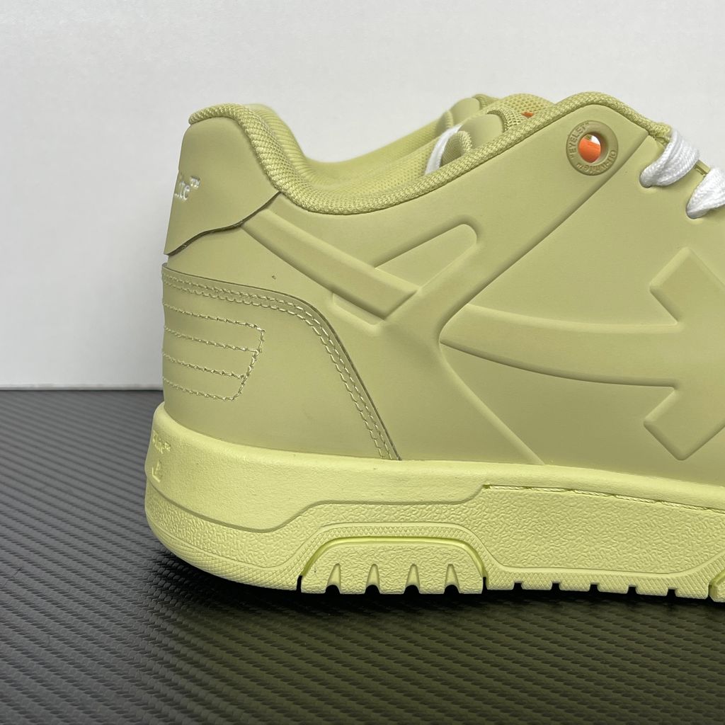 Off-White Out Of Office OMIA189S26MAT0017020 Yellow Sneakers