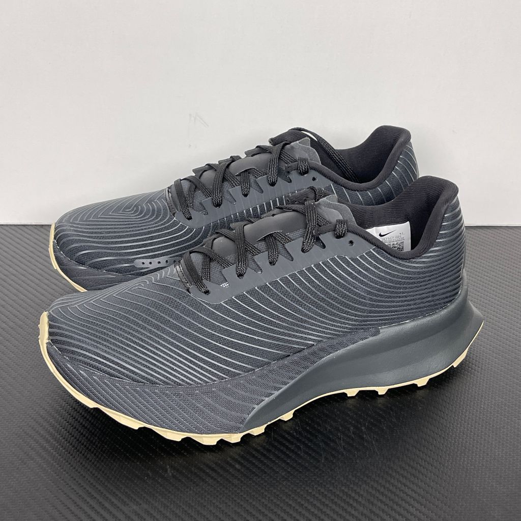Nike ACG Ultrafly Trail IR7317-001 Black Dark Smoke Grey Shoes