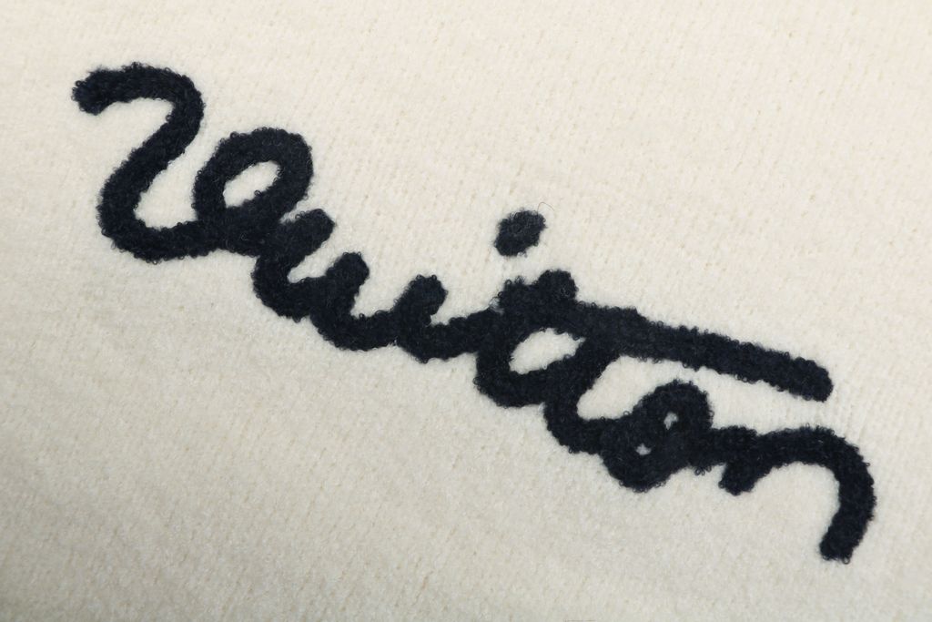 Louis Vuitton Monogram signature letter crew neck sweater blended knit seamless computerized flat knit double washed relaxed fit sizes S-XL