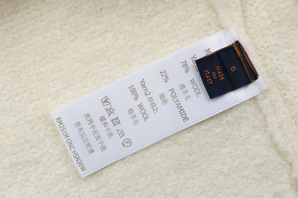 Louis Vuitton Monogram signature letter crew neck sweater blended knit seamless computerized flat knit double washed relaxed fit sizes S-XL