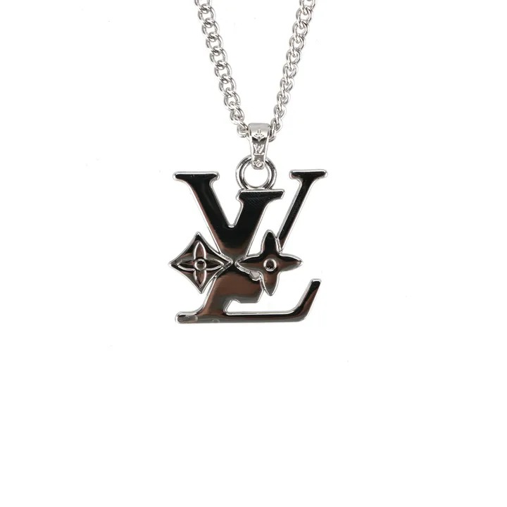 Louis Vuitton diamond Monogram letter necklace floral motif pendant silver plated white copper adjustable 50 55 60cm chain paper box packaging