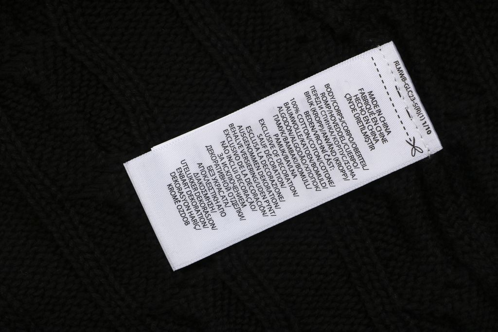 Ralph Lauren Pony Logo cable knit crew neck sweater black 100 percent long staple cotton 32 count yarn 6x6 STOLL knit Barudan embroidery unisex sizes XS-2XL