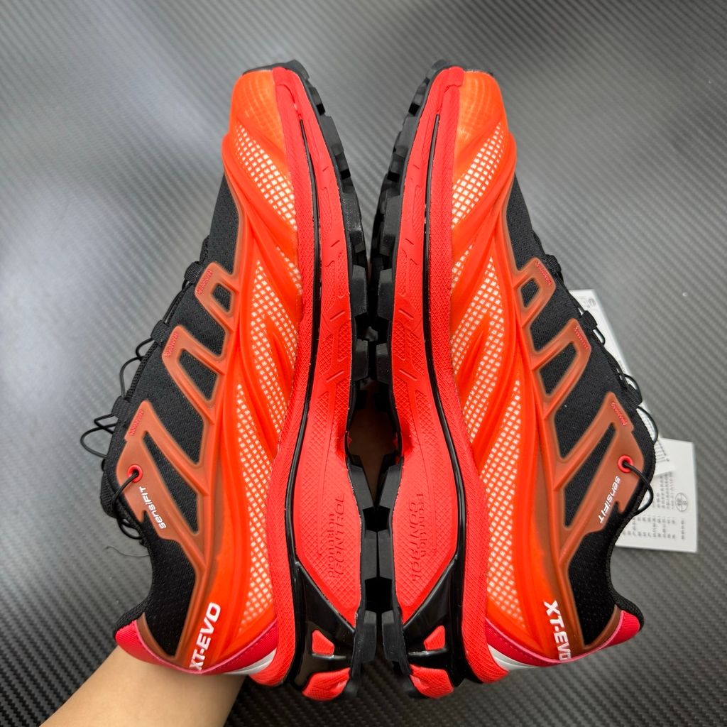 Salomon XT-EVO L49177900 Black Fiery Red White Sneakers