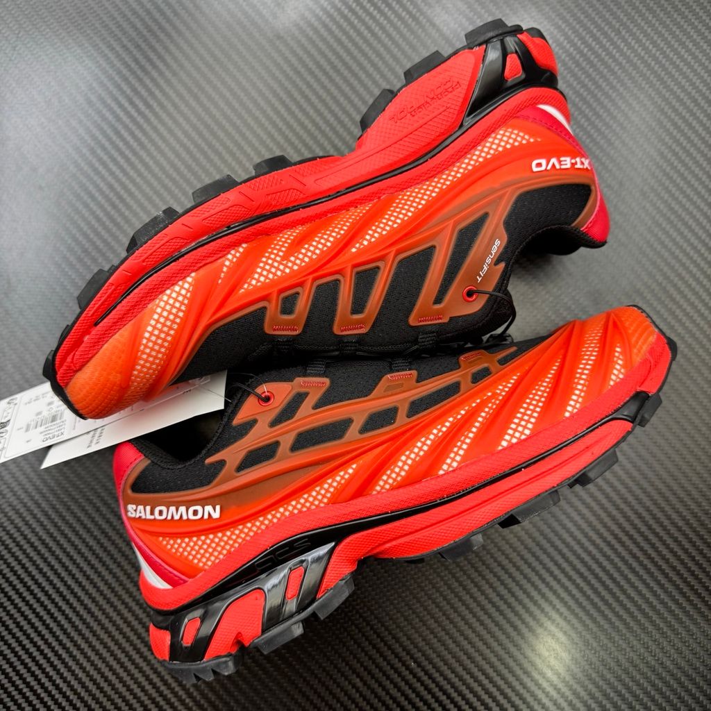 Salomon XT-EVO L49177900 Black Fiery Red White Sneakers