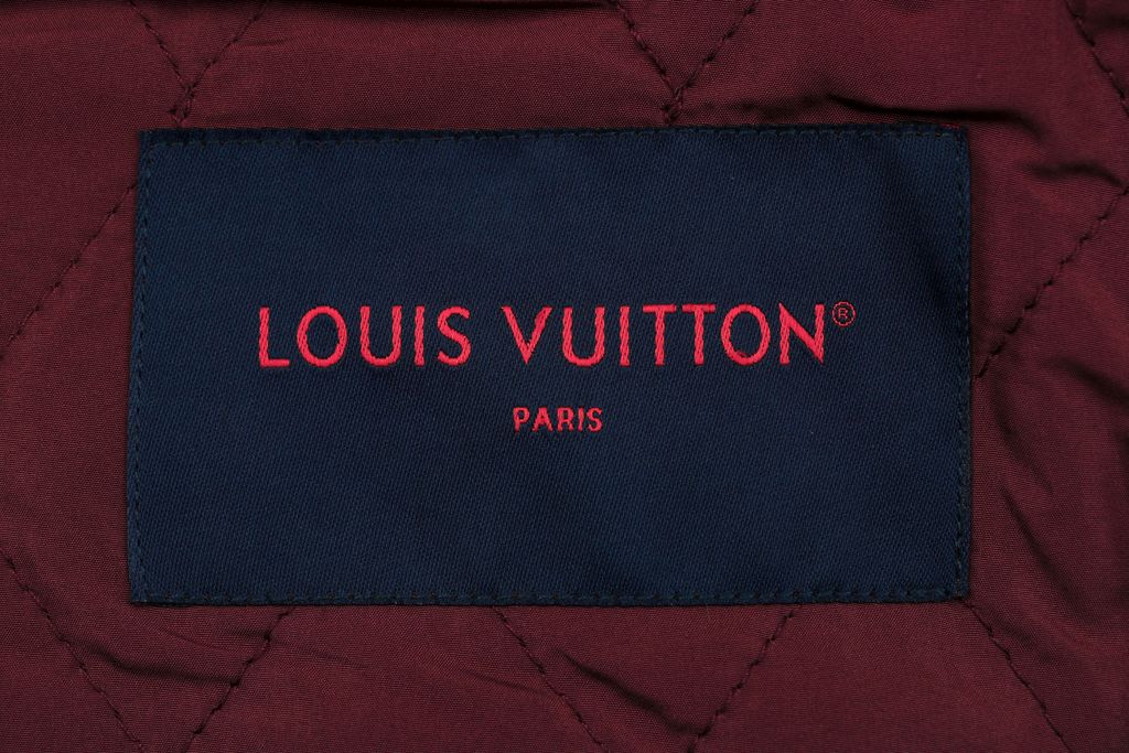 Louis Vuitton P letter portrait varsity jacket contrast woolen body ribbed trim retro collegiate streetwear unisex sizes S 46 M 48 L 50 XL 52