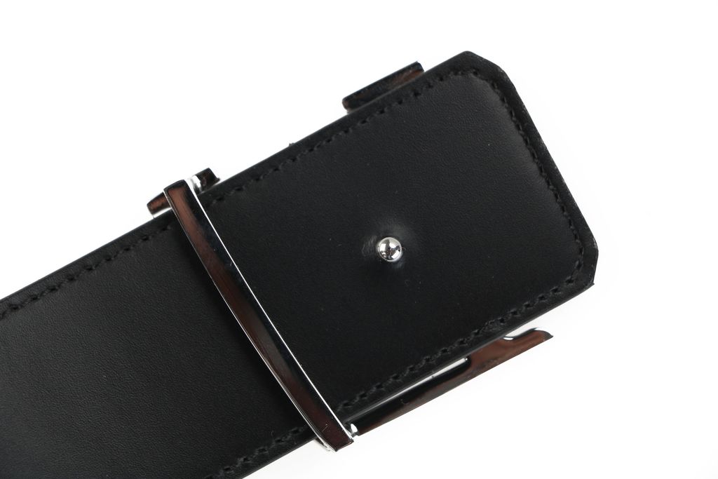 Louis Vuitton Initiales reversible Monogram belt silver tone brass buckle 4cm canvas cowhide leather double sided belt sizes 95 100 105 110 115 120 125