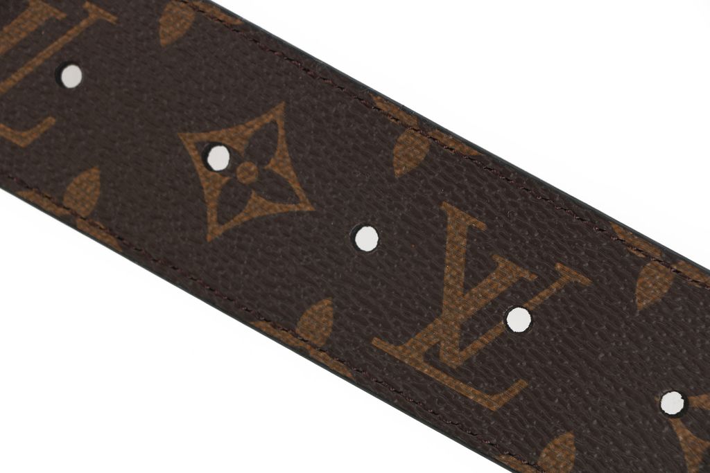 Louis Vuitton Initiales reversible Monogram belt silver tone brass buckle 4cm canvas cowhide leather double sided belt sizes 95 100 105 110 115 120 125