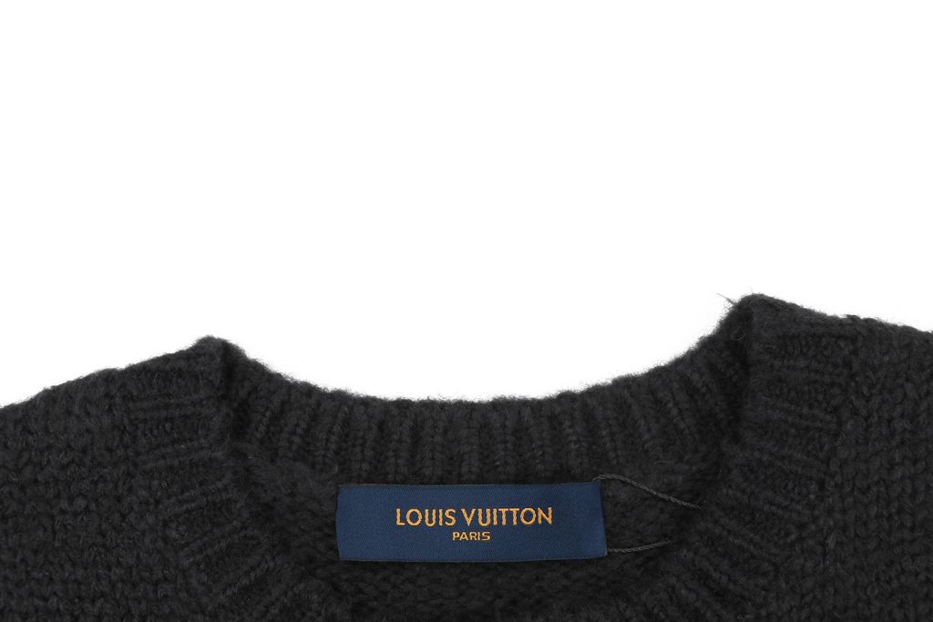 Louis Vuitton right side Monogram letter crew neck cardigan blended knit seamless style computerized flat knit rolled edge relaxed fit sizes S-XL