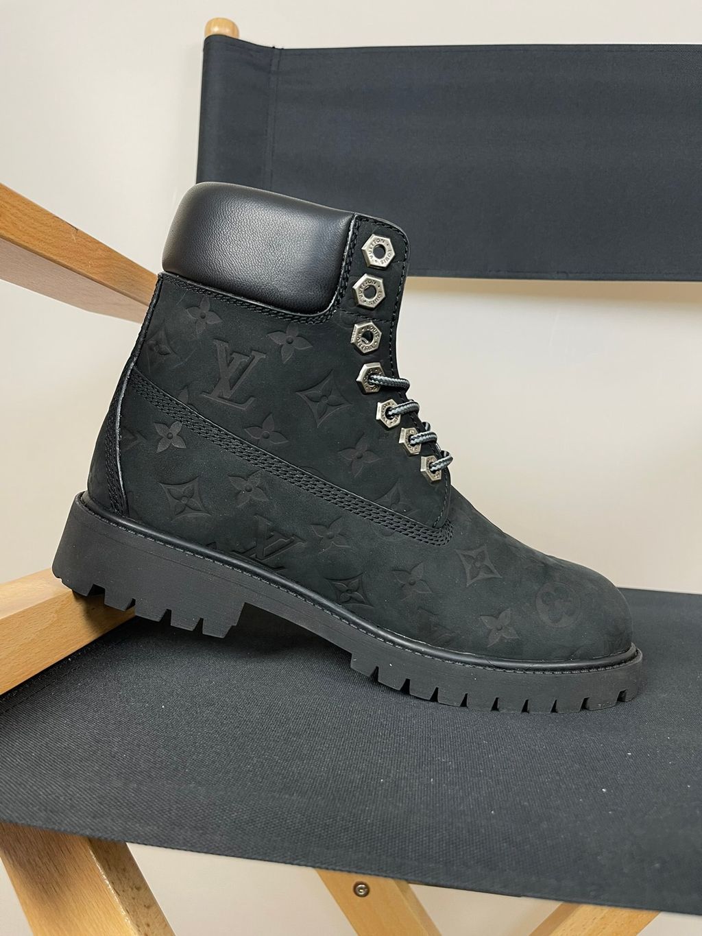 Louis Vuitton Timberland 1AD73H Black Monogram Boots