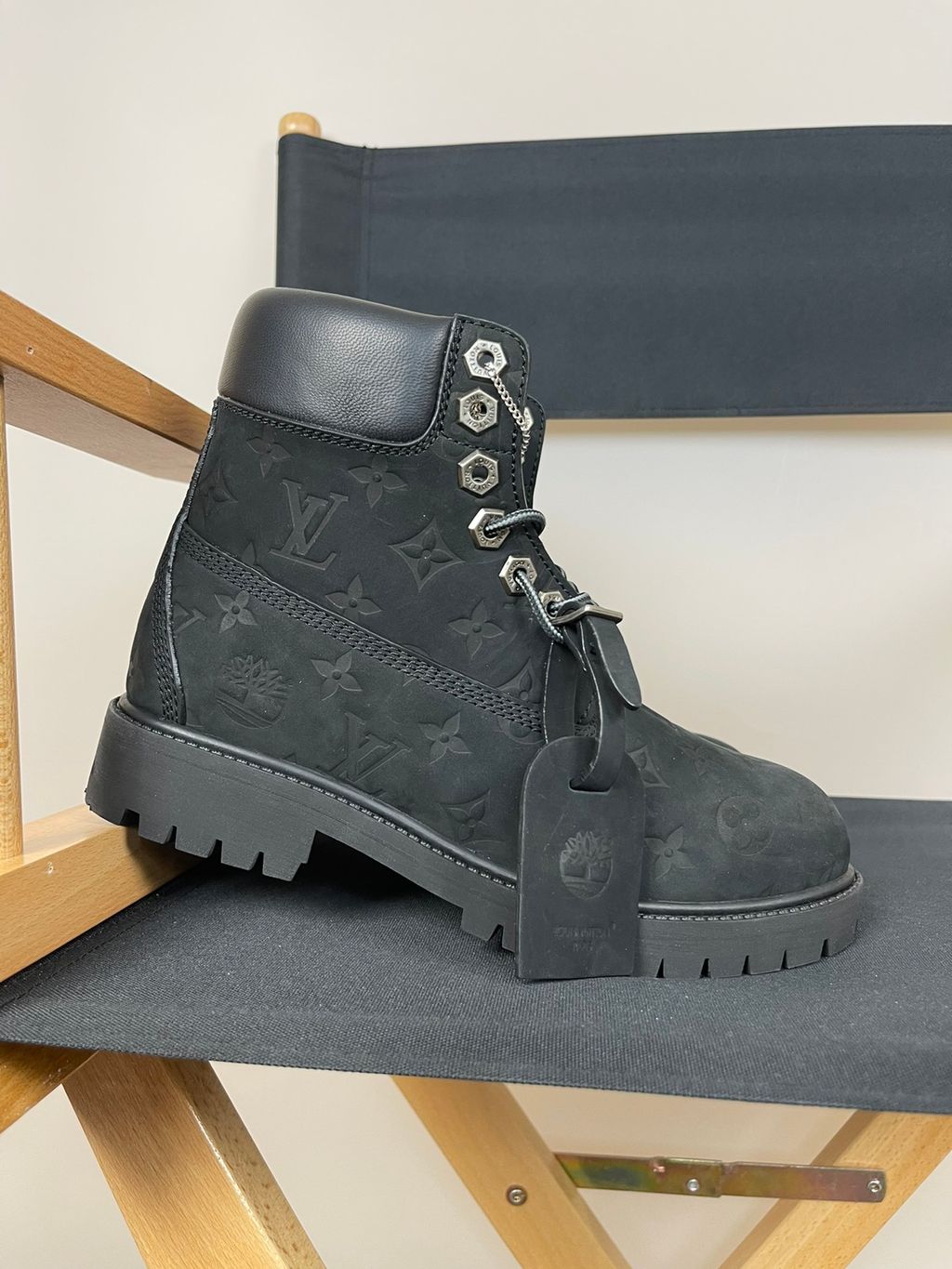 Louis Vuitton Timberland 1AD73H Black Monogram Boots